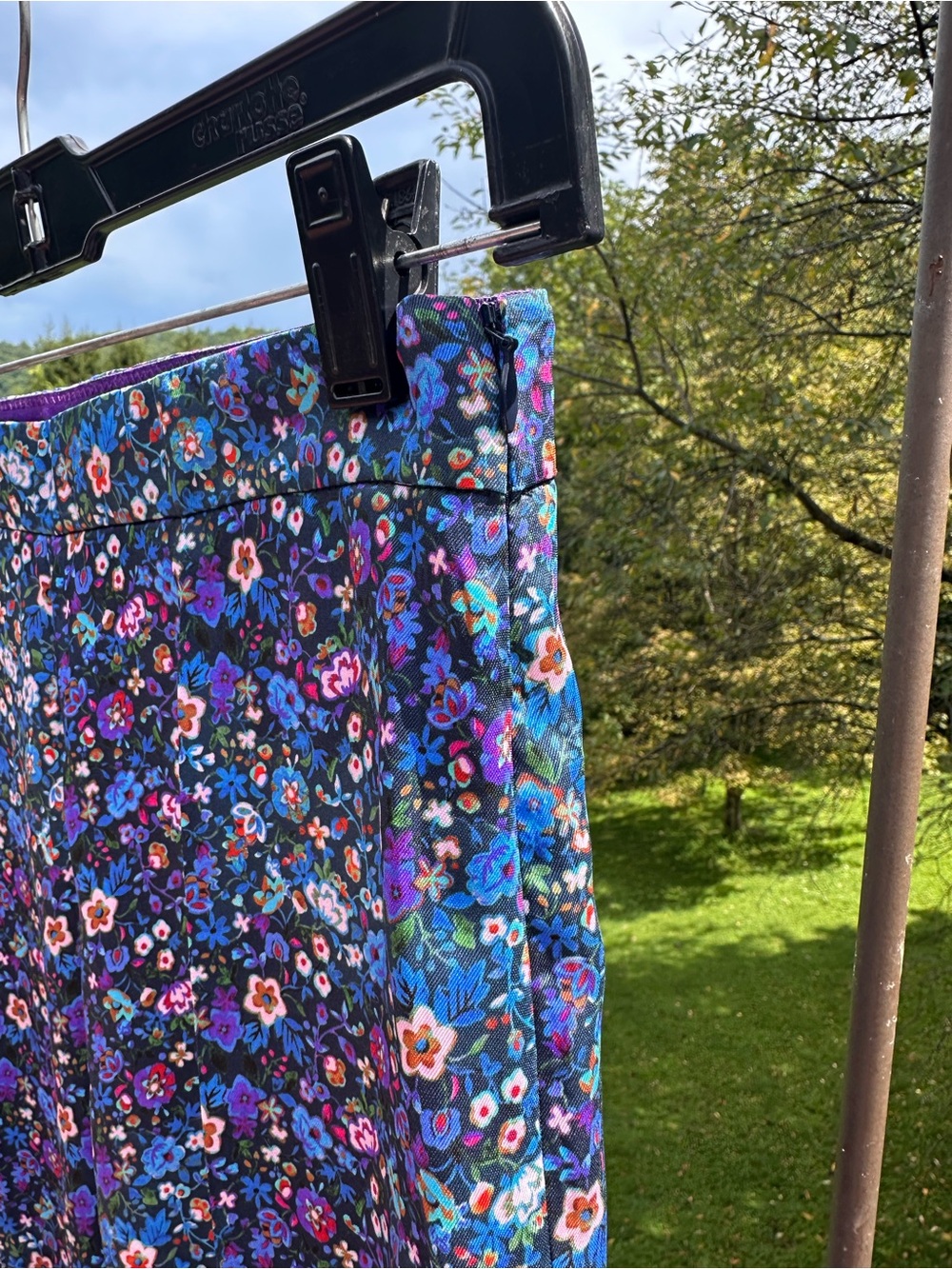 Sandro High-Rise Floral-Print Flared Satin Pants - Picture 4 of 10